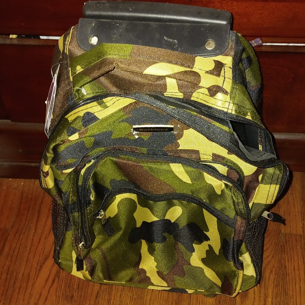 Rockland rolling backpack